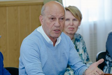 Депутаты готовятся к парламентской сессии